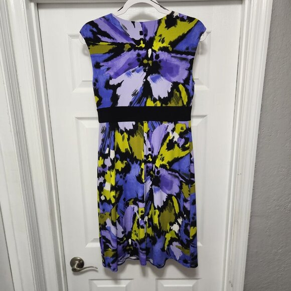 Maggy London size 6 Floral Tunic V-Neck Dress with Belted Waist Detail - Picture 3 of 7